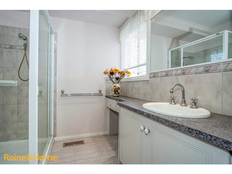 35 Dadswell Court, Sunbury VIC 3429