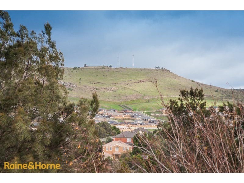 35 Dadswell Court, Sunbury VIC 3429
