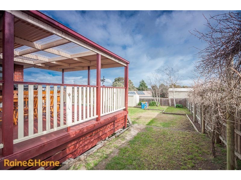 3 Windarra Court, Sunbury VIC 3429