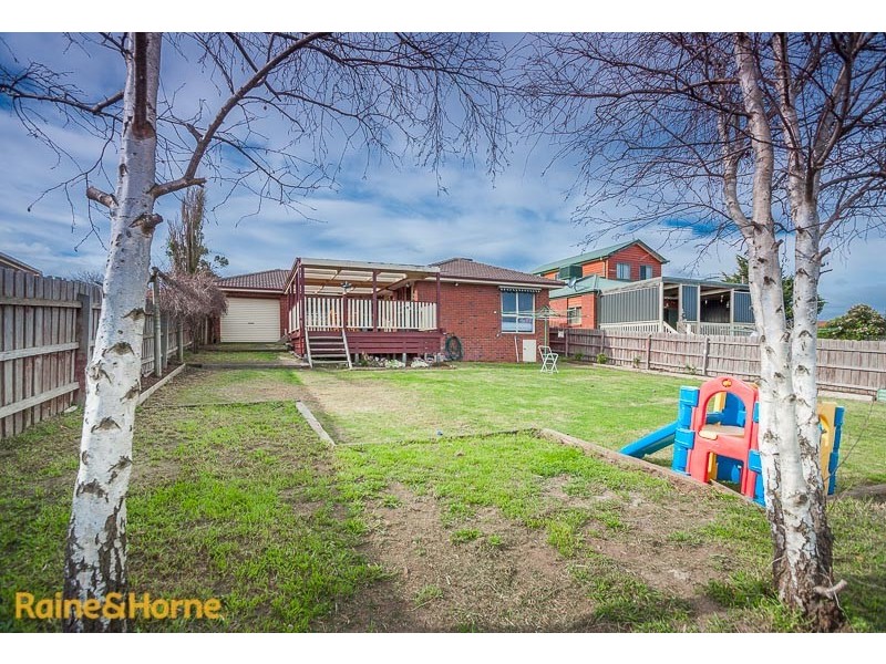 3 Windarra Court, Sunbury VIC 3429