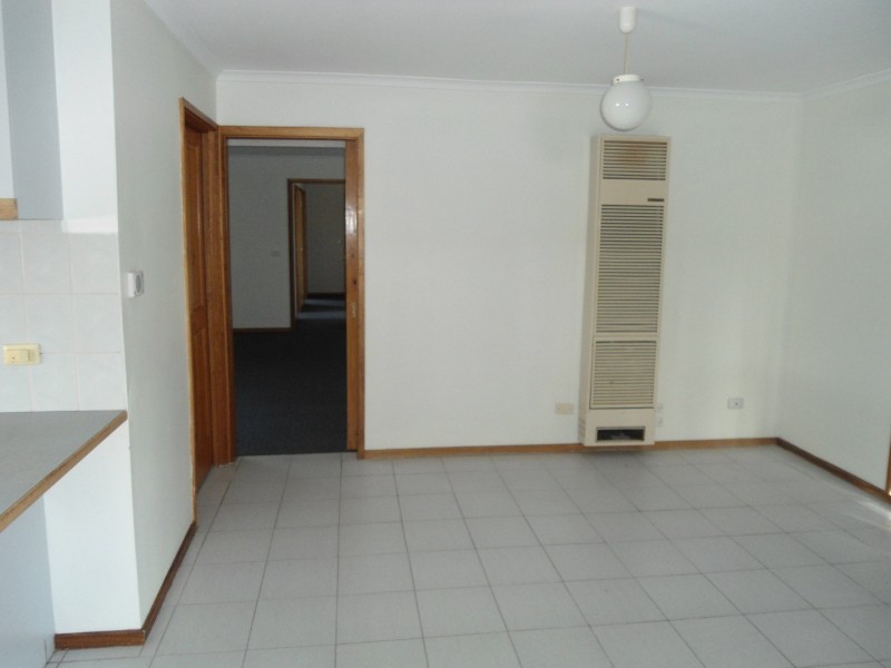 17 Dalkeith Avenue, Sunbury VIC 3429