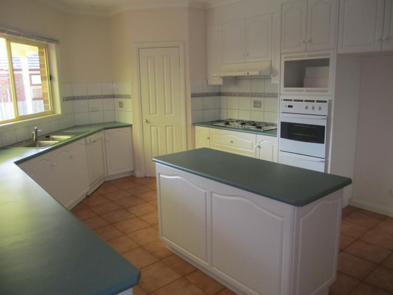 14 CITRIODORA CIRCUIT, Sunbury VIC 3429