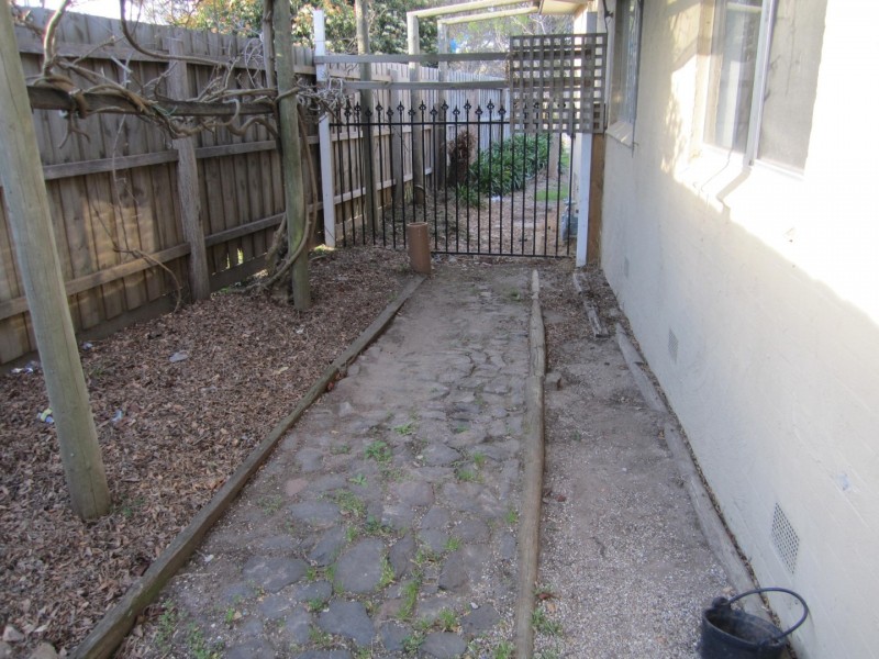 85 RIDDELL ROAD, Sunbury VIC 3429