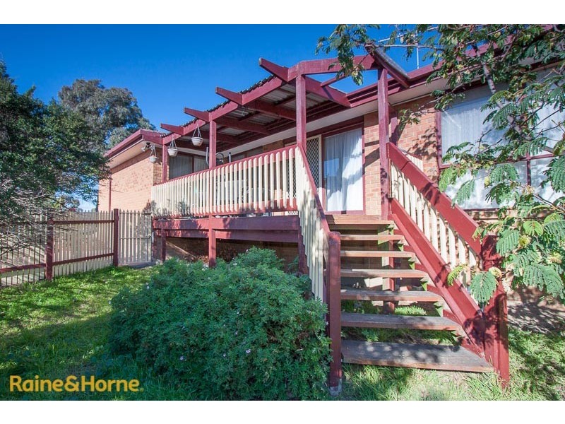 18 Phillip Drive, Sunbury VIC 3429