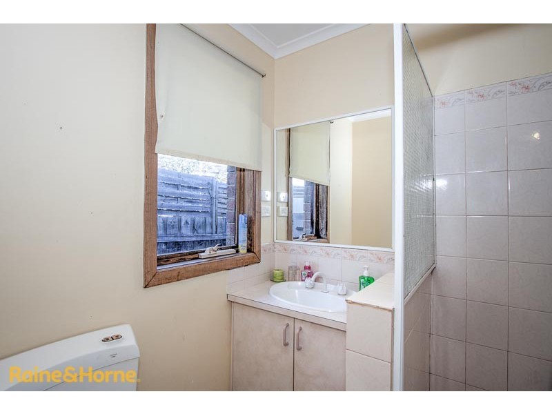 18 Phillip Drive, Sunbury VIC 3429