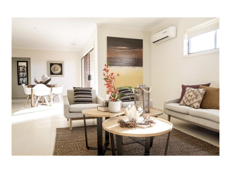 39-43 Cornish Street, Sunbury VIC 3429