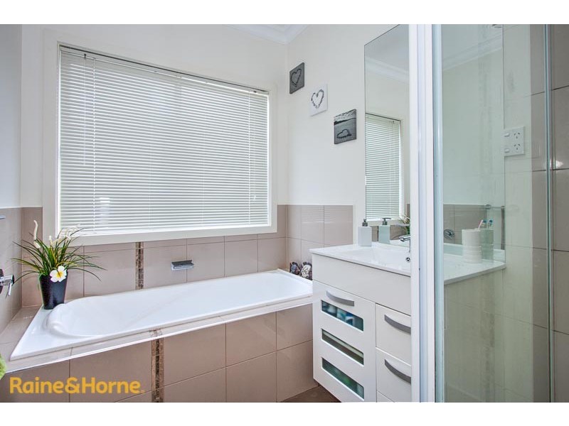 3 Munch Place, Sunbury VIC 3429