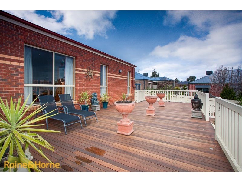 11 Starflower Way, Sunbury VIC 3429