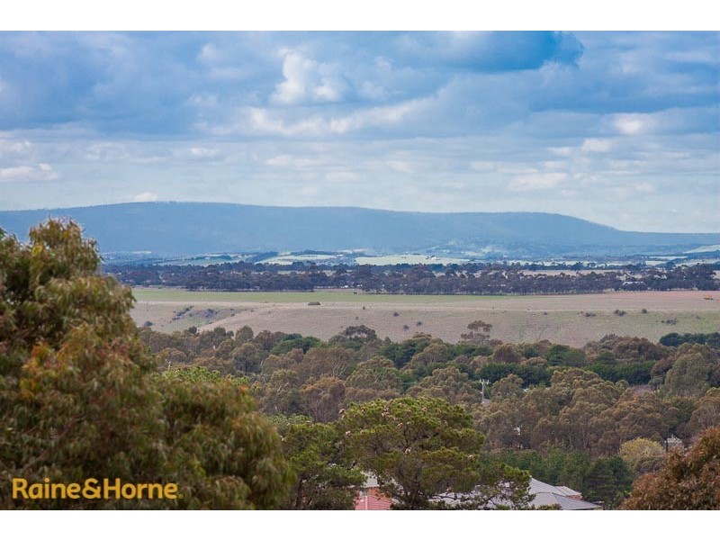 9 Greenhill Court, Sunbury VIC 3429
