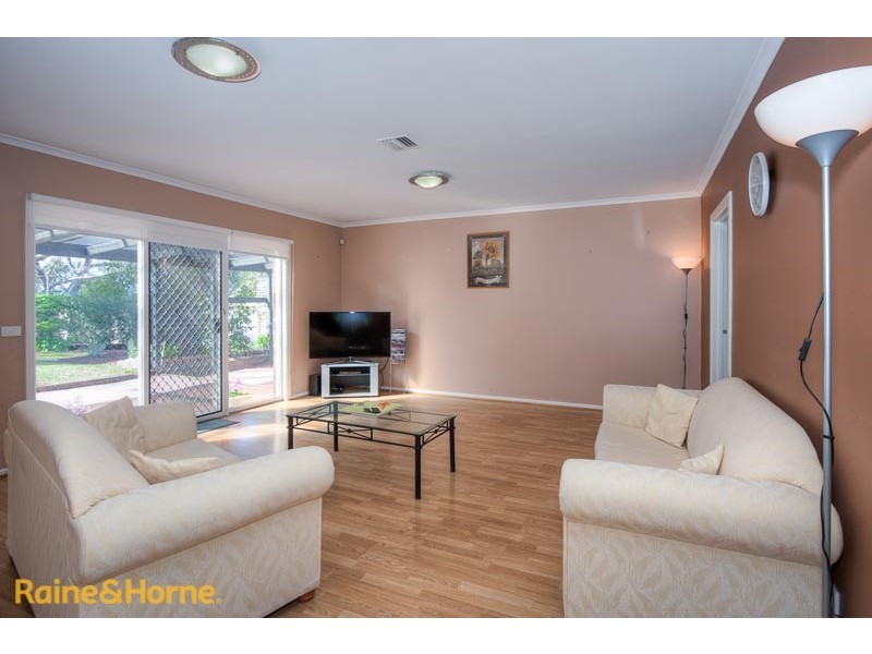 55 Yellowgum Boulevard, Sunbury VIC 3429