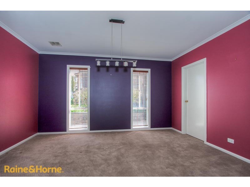 55 Yellowgum Boulevard, Sunbury VIC 3429