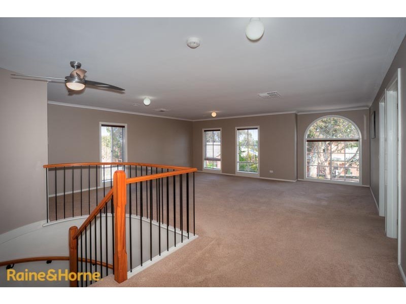 55 Yellowgum Boulevard, Sunbury VIC 3429