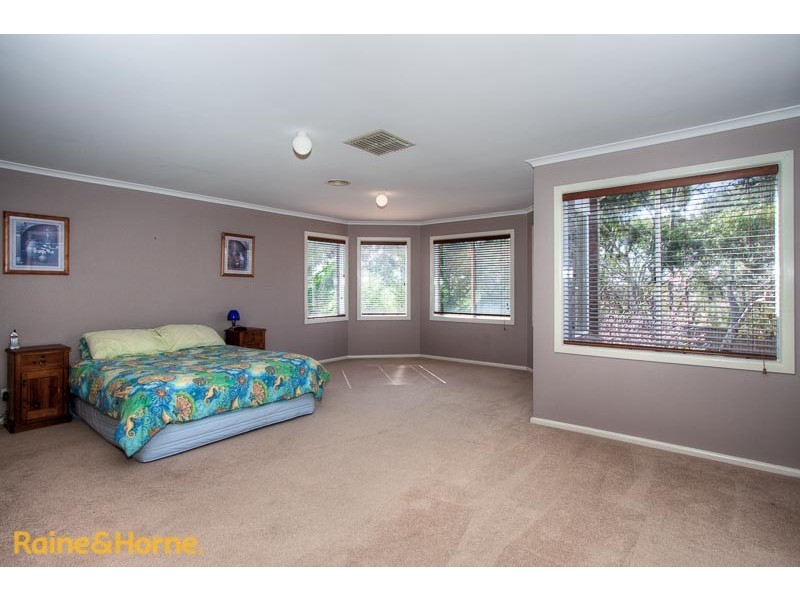 55 Yellowgum Boulevard, Sunbury VIC 3429