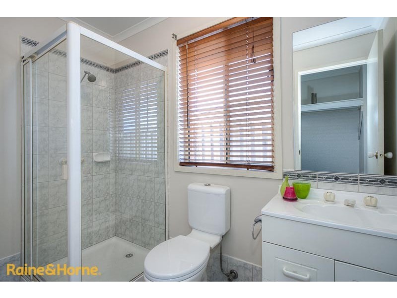 24 Charter Road East, Sunbury VIC 3429