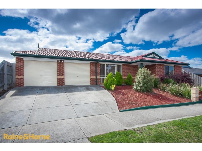 24 Charter Road East, Sunbury VIC 3429