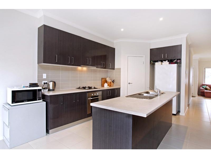 32 Betula Terrace, Sunbury VIC 3429