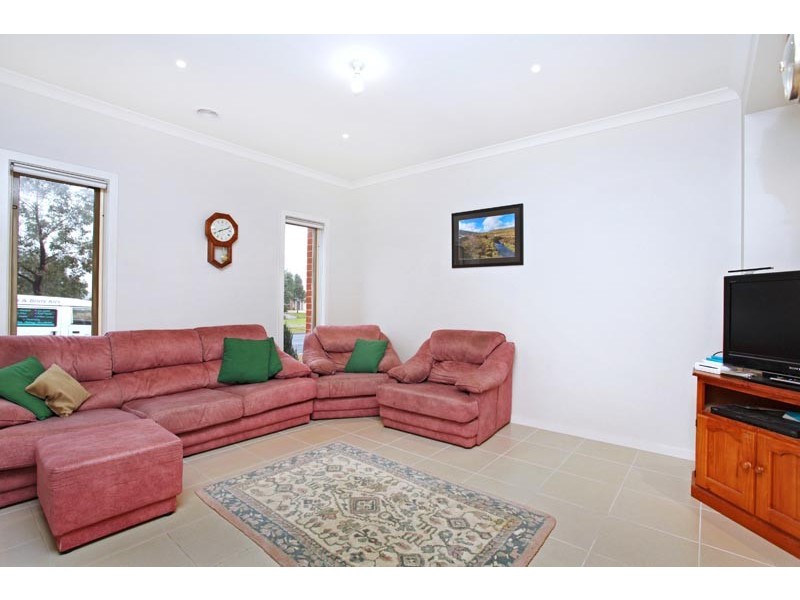 32 Betula Terrace, Sunbury VIC 3429