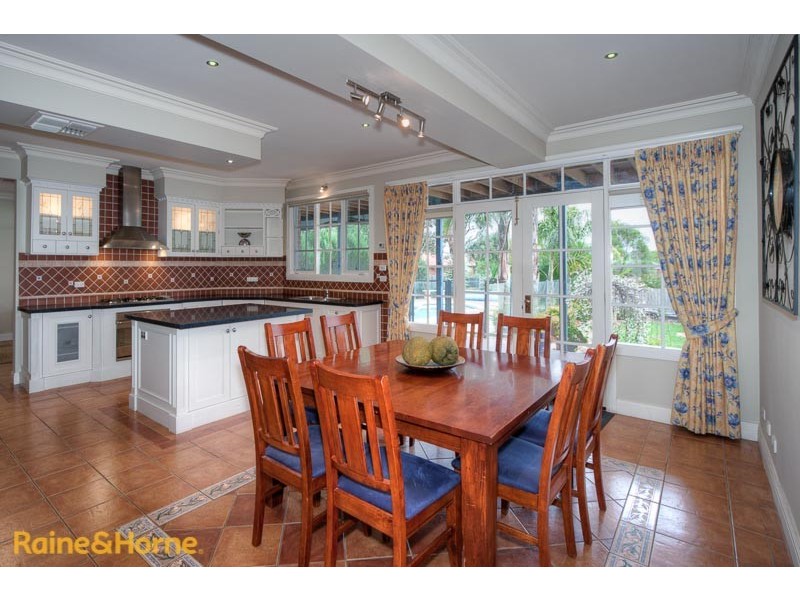 56 The Avenue, Sunbury VIC 3429