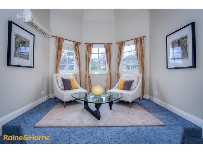 56 The Avenue, Sunbury VIC 3429