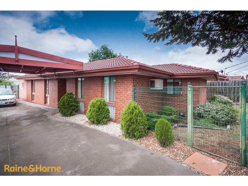 21 Flinders St, Sunbury VIC 3429