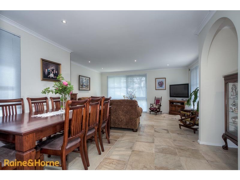9 Aldridge Drive, Sunbury VIC 3429