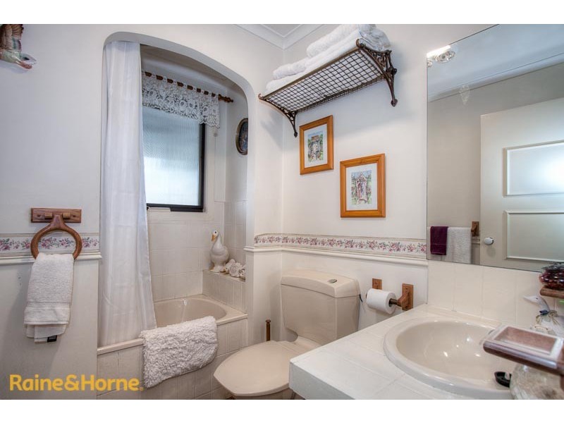 20 Gleneagles Drive, Sunbury VIC 3429