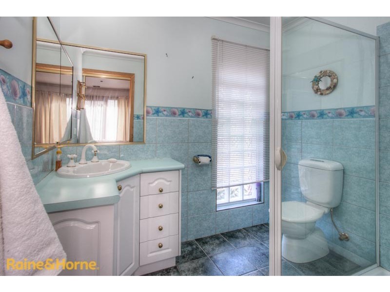 6 Burke Road, Sunbury VIC 3429