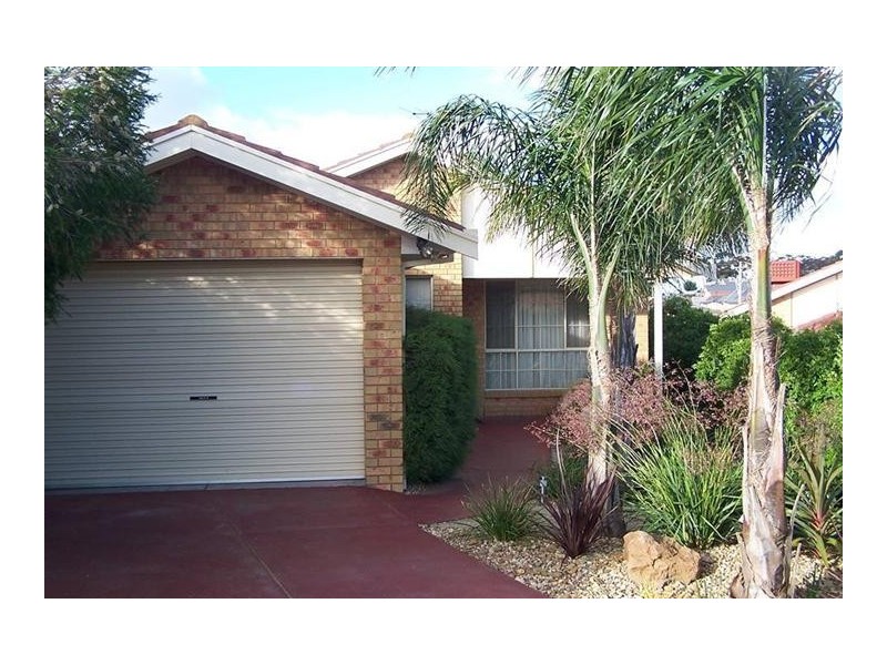 1/8 McGeorge Court, Sunbury VIC 3429