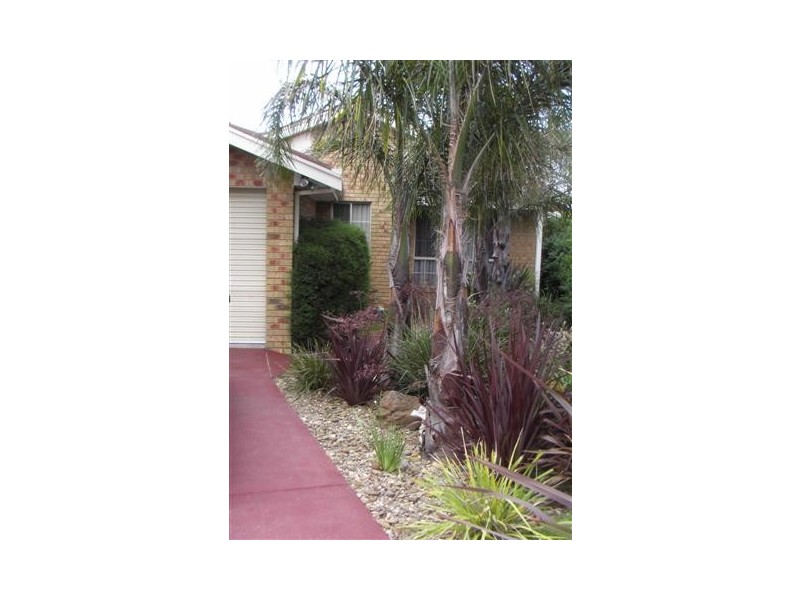 1/8 McGeorge Court, Sunbury VIC 3429