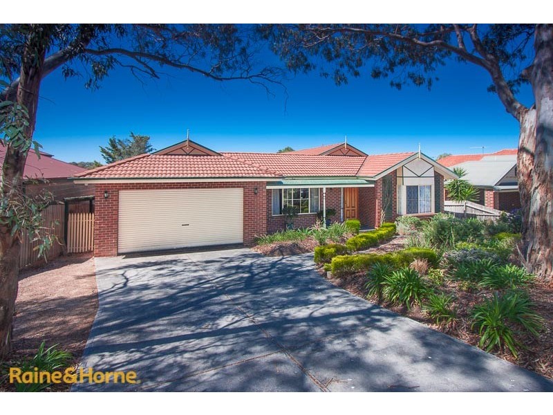 64 Stewarts Lane, Sunbury VIC 3429
