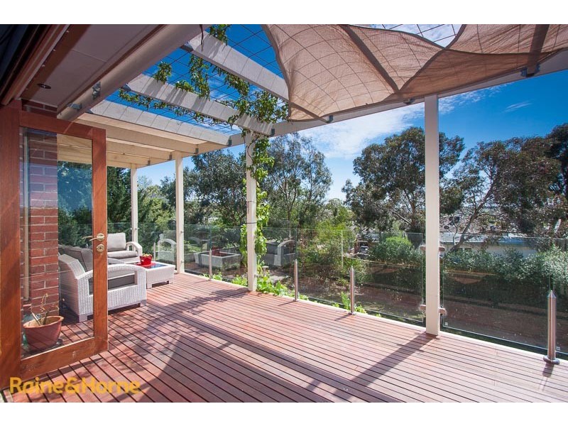 25 Yellow gum Boulevard, Sunbury VIC 3429