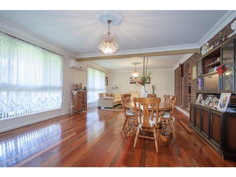 35 Starkie Road, Sunbury VIC 3429