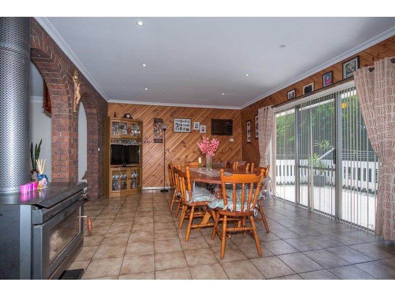 35 Starkie Road, Sunbury VIC 3429