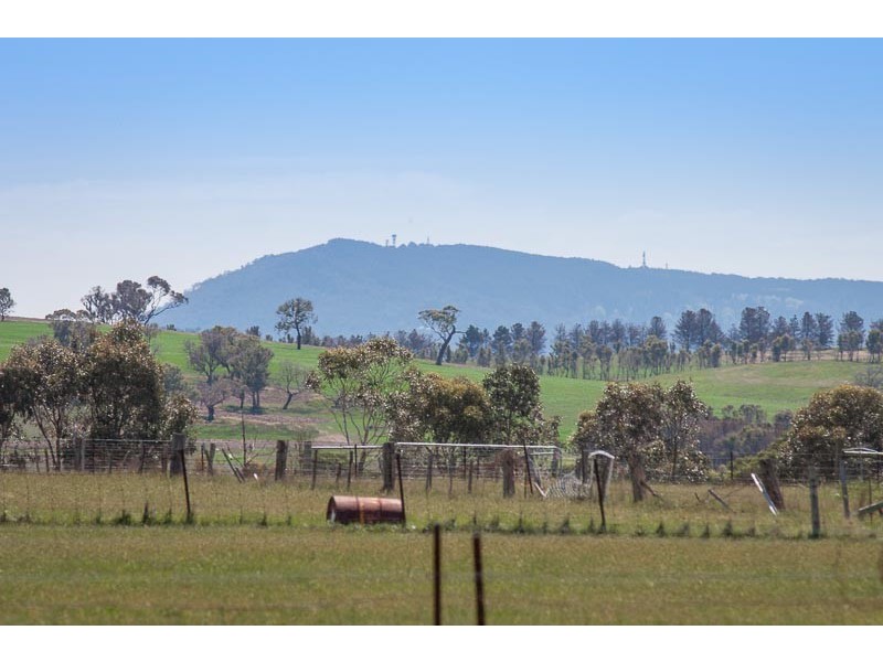 35 Starkie Road, Sunbury VIC 3429