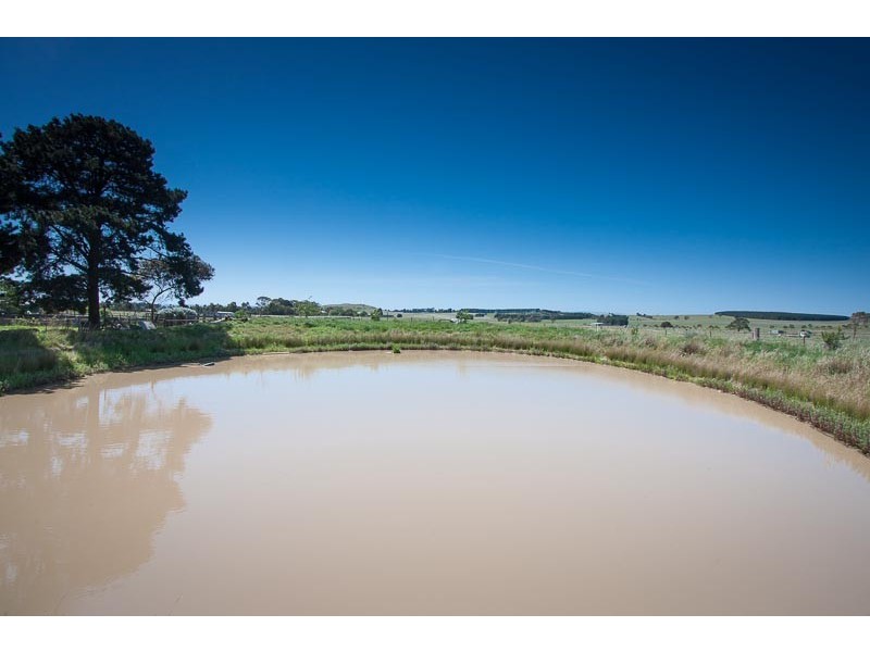 35 Starkie Road, Sunbury VIC 3429