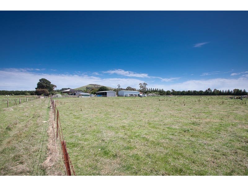35 Starkie Road, Sunbury VIC 3429