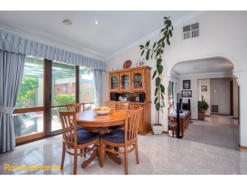 42 Rees Road, Sunbury VIC 3429