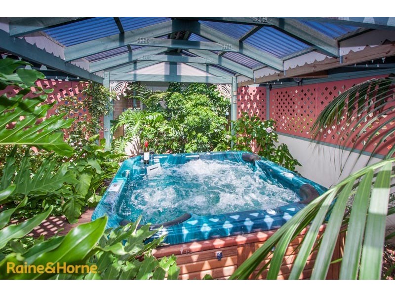 42 Rees Road, Sunbury VIC 3429