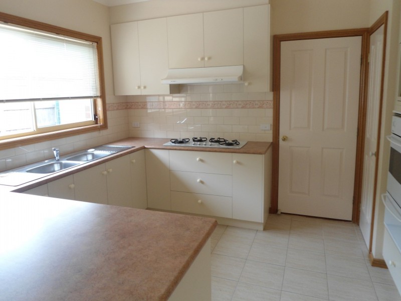 2 PROSPECT COURT, Sunbury VIC 3429