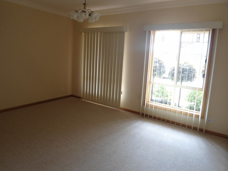2 PROSPECT COURT, Sunbury VIC 3429