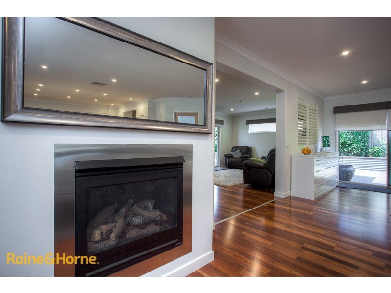 14 Ironbark Drive, Sunbury VIC 3429