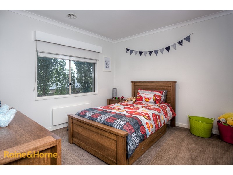 14 Ironbark Drive, Sunbury VIC 3429