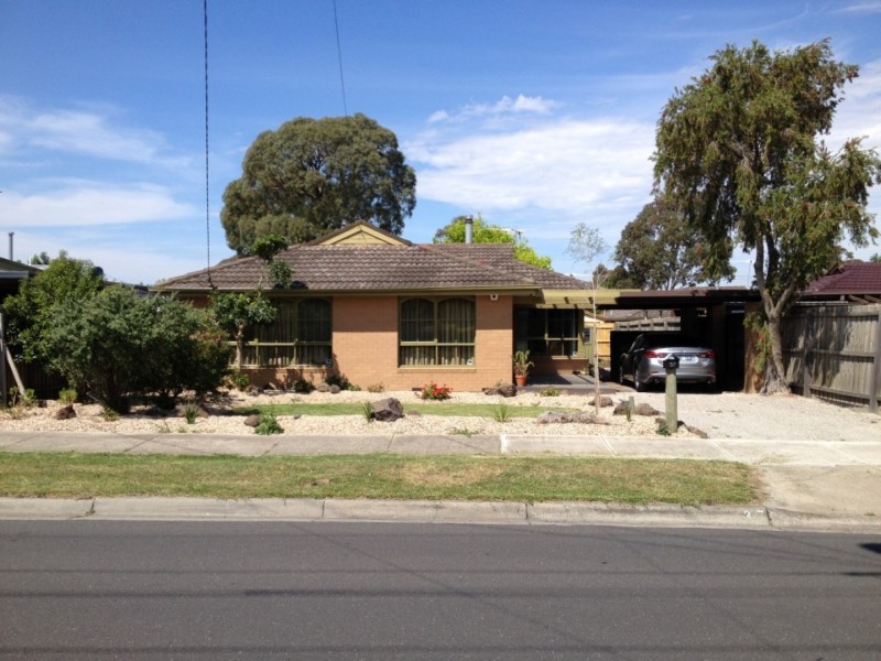 37 LAWSON STREET, Sunbury VIC 3429