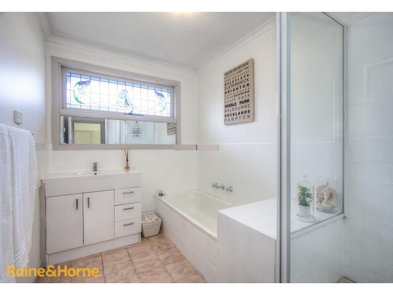 55 McEwen Drive, Sunbury VIC 3429