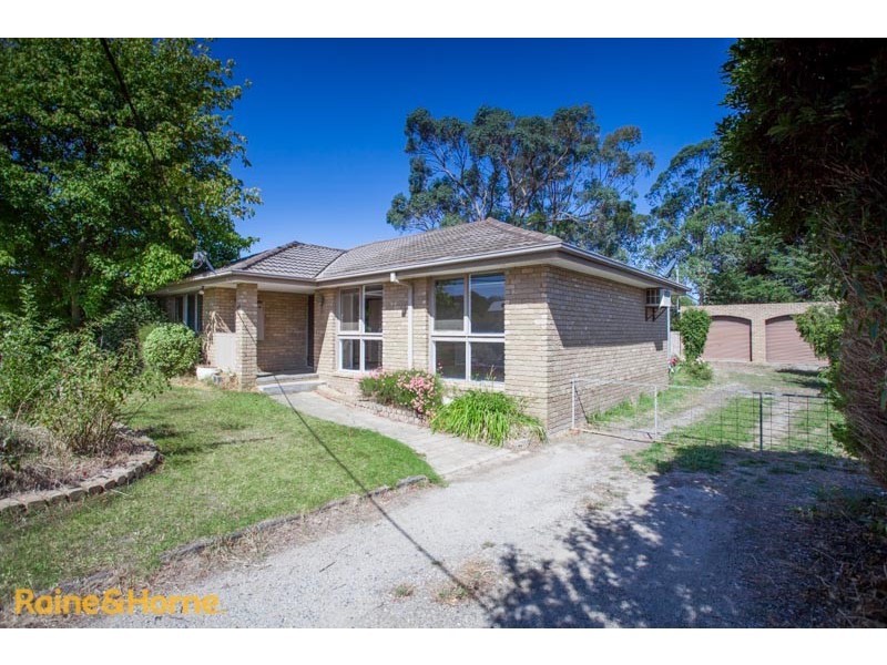 43 Mahoneys Road, Riddells Creek VIC 3431