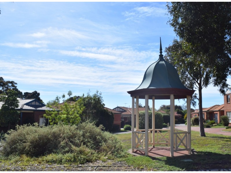 17/17a CORNISH STREET, Sunbury VIC 3429