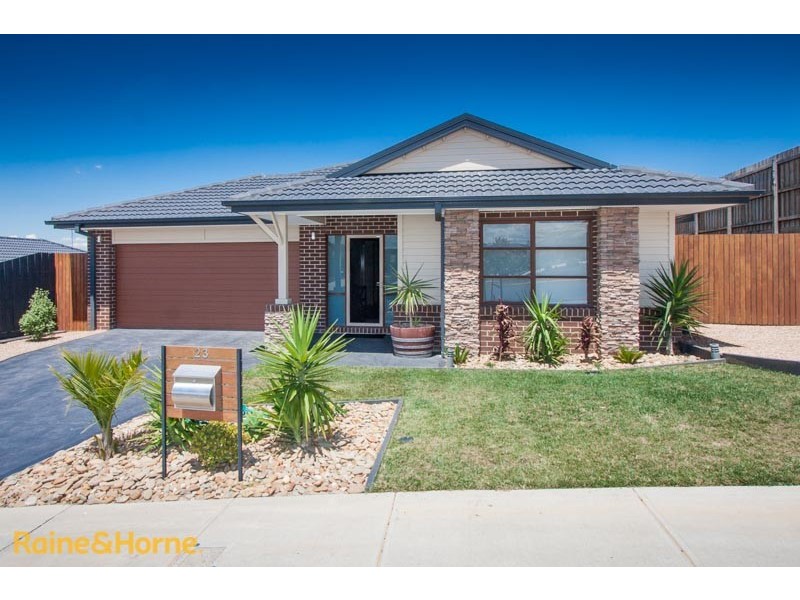 23 Barwick Road, Sunbury VIC 3429