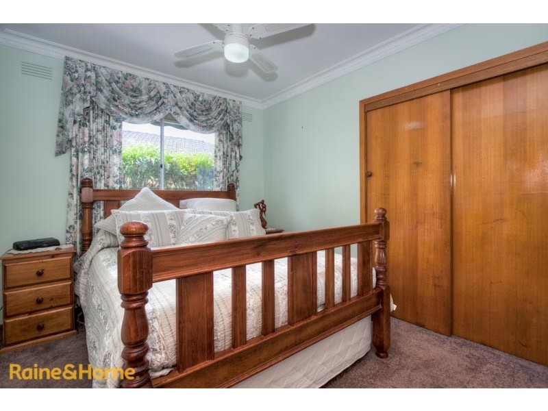 44 Riddell Road, Sunbury VIC 3429