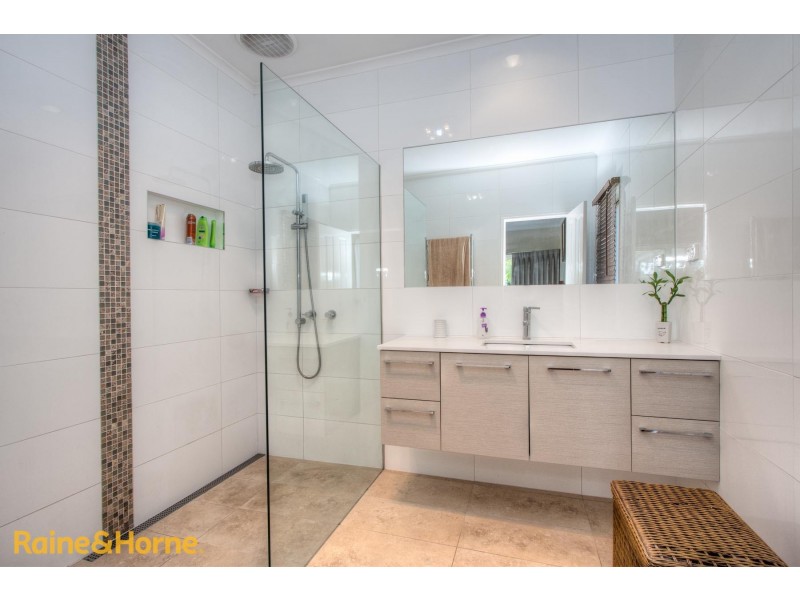 30 Palomino Drive, Sunbury VIC 3429