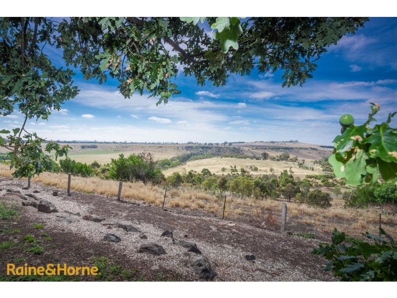 30 Palomino Drive, Sunbury VIC 3429